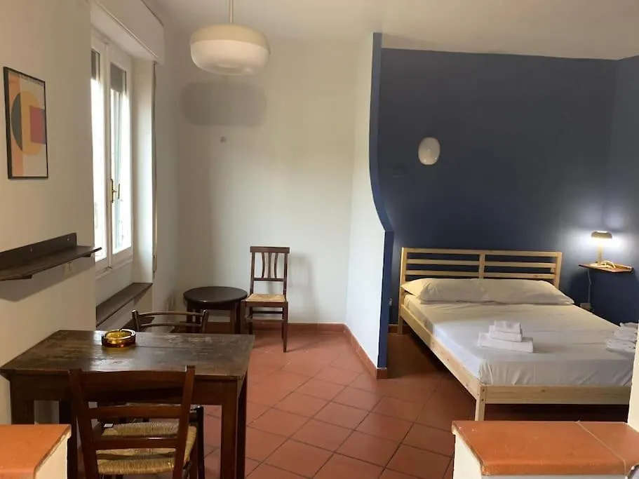 Nice Studio Outside Ztl Firenze Italia